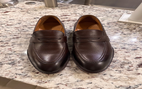 sydney loafers：sydney slip-ons